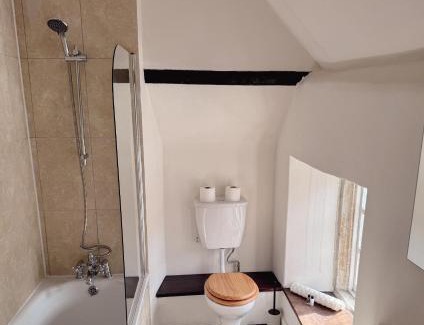 Brympton Hotel | The New Inn
