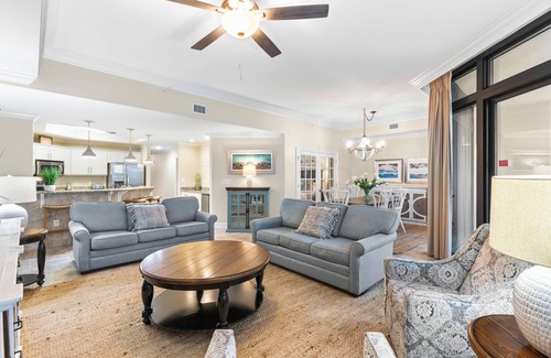 Orange Beach Condo | The Oasis at Orange Beach by Hosteeva