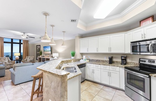 Orange Beach Condo | The Oasis at Orange Beach by Hosteeva