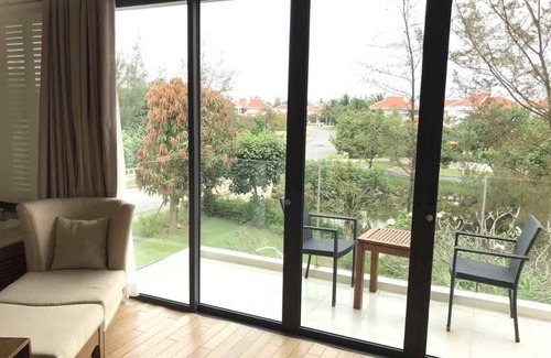 Ngu Hanh Son Villa | The Ocean Villas,3BRs public&privitePool
