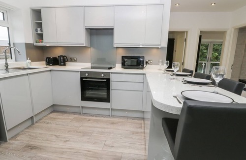 Whitby Cottage | THE OFFICE GARDENS, APARTMENT 3, family friendly in Whitby