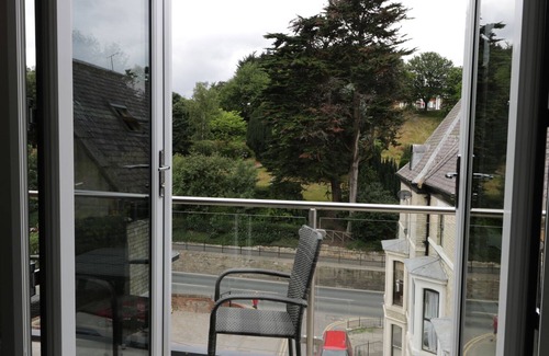 Whitby Cottage | THE OFFICE GARDENS, APARTMENT 3, family friendly in Whitby