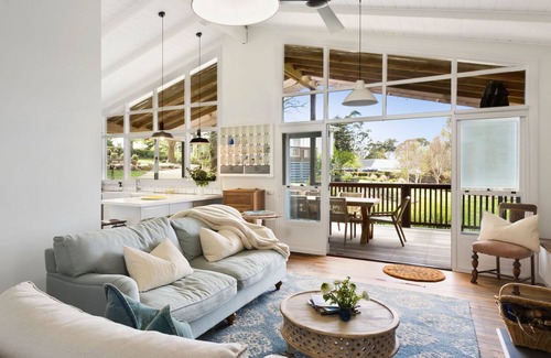 Red Hill South House | The Old Barn Red Hill South