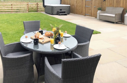 Pickering Cottage | The Old Dairy - UK31253