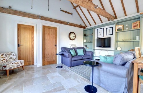 Linton House | The Old Pump House - One Bedroom House, Sleeps 3