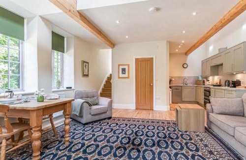 Dursley House | The Old Stable