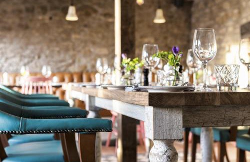 Stow-on-the-Wold Hotel | The Old Stocks Inn