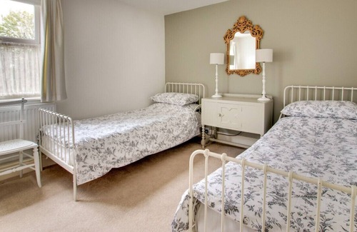 Ipswich House | The Old Stores - Three Bedroom House, Sleeps 4