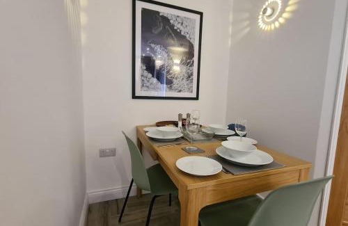 Luton Apartment | THE ONE- luton 1 bed, free parking