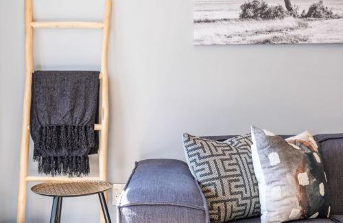 Victoria and Alfred Waterfront Apartment | The Onyx 719 by Host Agents