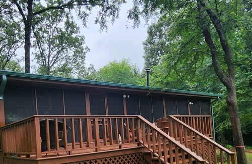Dogwood Cabin | The Owl's Nest