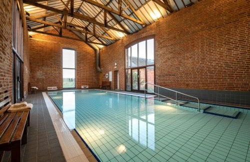 Sculthorpe House | The Owls Roost