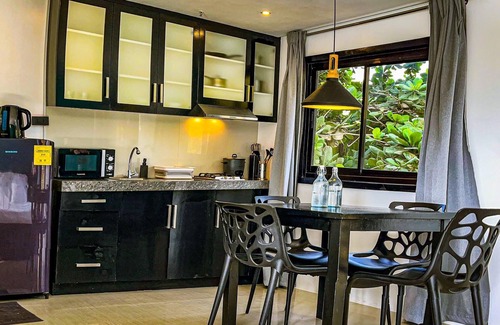 Yapak Apartment | The Pacific Coast Tropical Haven