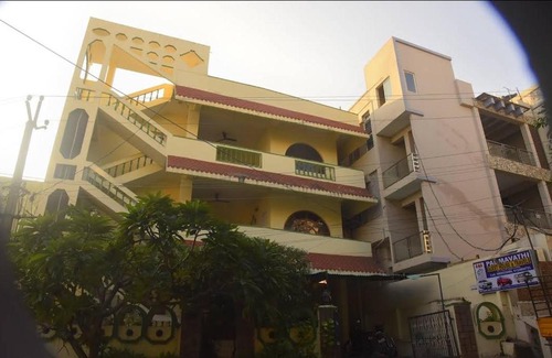 Visakhapatnam Apartment | The Padmavathi Family Guest House