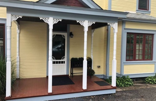 Slippery Rock House | The Painted Lady