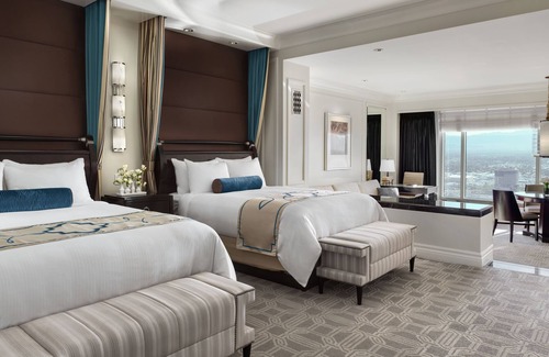 Las Vegas Strip Hotel | The Palazzo Prestige Club Lounge