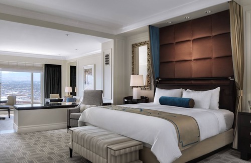 Las Vegas Strip Hotel | The Palazzo Prestige Club Lounge