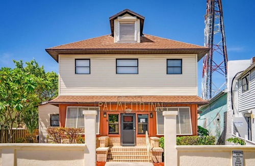 Downtown Boca Grande Historic District House | The Palmetto Inn - Snapper - King Efficiency Suite