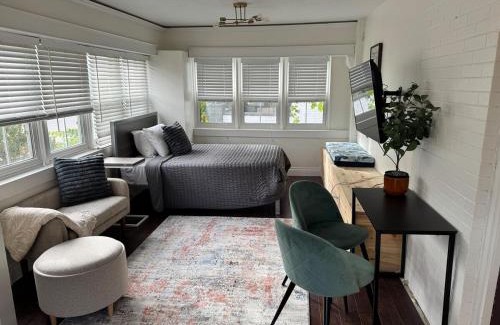 Kitchener Apartment | The Pandora Studio