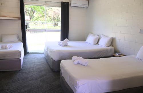 Charters Towers Hotel | The Park Motel