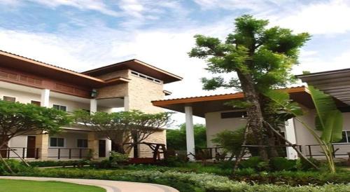 Nang Rong Resort | The Park Nangrong Resort