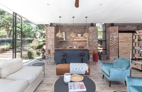 Newlands Cottage | THE PAVILLION - CONTEMPORARY DESIGN IN BISHOPSCOURT