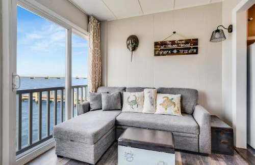 Chincoteague Apartment | The Pearl At Marsh Island