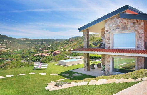 Magomadas Apartment | The Pearl by the Sea
