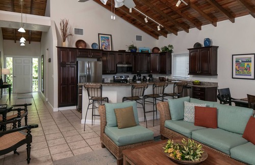 Estate Enighed Condo | The Penthouse at Palm Terrace