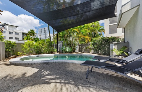 Mooloolaba Villa | The Penthouse Mooloolaba, Private Luxury Rooftop Apartment - Small dog friendly!