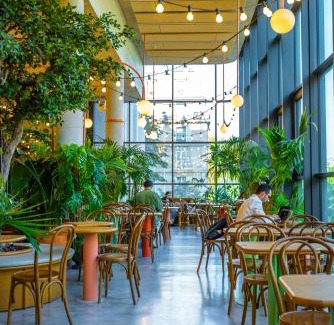 Arsenal Hostel | The People - Paris Marais