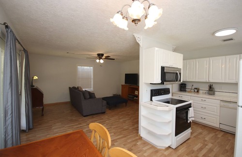 Spring Apartment | The Perch- 1 Bedroom garage apartment-2nd floor