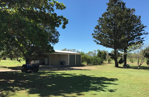 Guthalungra House | The perfect Retreat for fishing & relaxation on the Elliot River