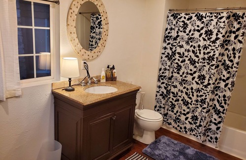 Twin Peaks Cabin | The Pinecone Cottage at Twin Peaks Lodge