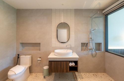 Kata Apartment | The Pinnacle Katanoi