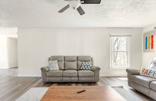 Pulaski Villa | The place of possibilities with amazing heated pool.