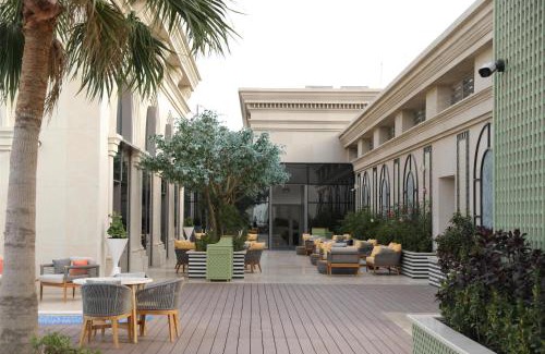 Doha Hotel | The Plaza Doha, LXR Hotels & Resorts