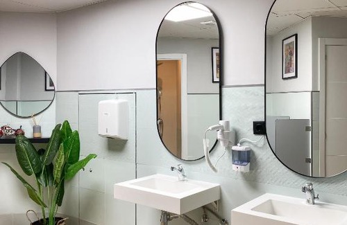 El Pla del Real Hostel | The POD Suite Hostel Blasco