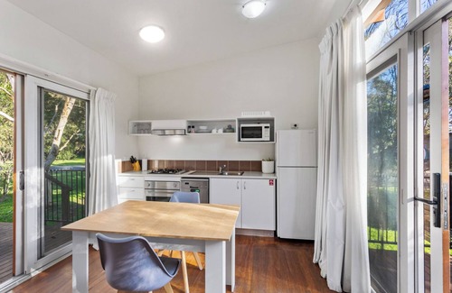 Cowes Villa | The Point Villa, Perfect Bush Resort Getaway