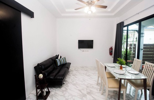 Nong Thale Villa | The Pool Intouch Villa