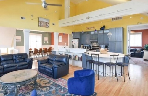 Bethany Beach House | The Purple House 7 BR in Bethany Beach