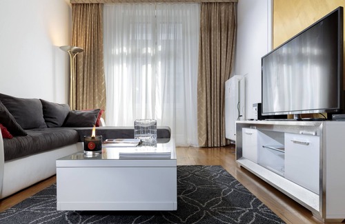 Gare Apartment | The Queen Luxury Apartments - Villa Gemma