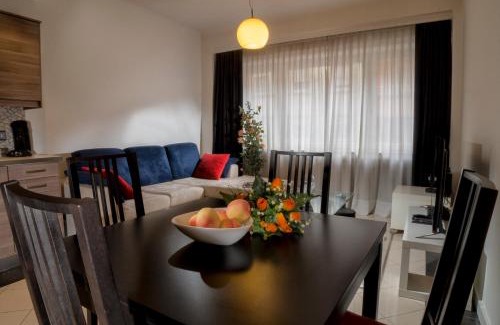 Gare Apartment | The Queen Luxury Apartments - Villa Serena