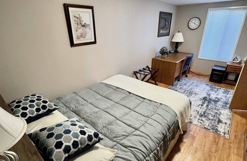 Craig Apartment | The Queen Mini Suite A
