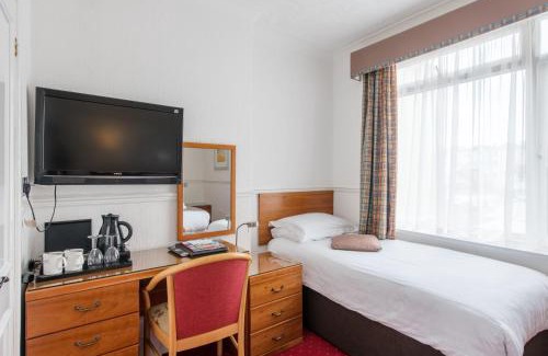 Paignton Hotel | The Queens Hotel