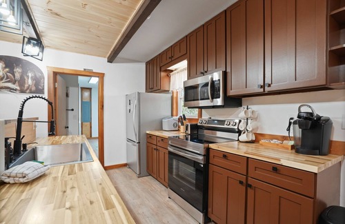 Creola Cabin | The Ranch | Hocking Hills