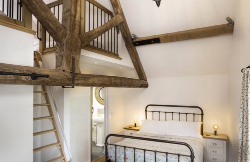 Stathern House | The Red Barn at Goadby Marwood, Leicestershire