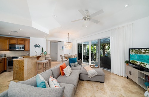 Grace Bay Hotel | The Regent Grand