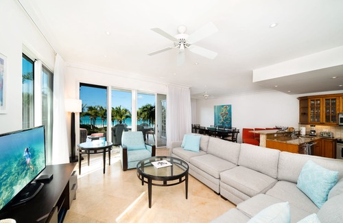 Grace Bay Hotel | The Regent Grand