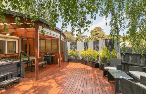 Cowes House | The Resort at 222